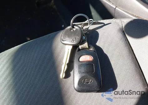 2012 Hyundai Elantra Gls from USA, damaged, VIN 5NPDH4AE1CH130730